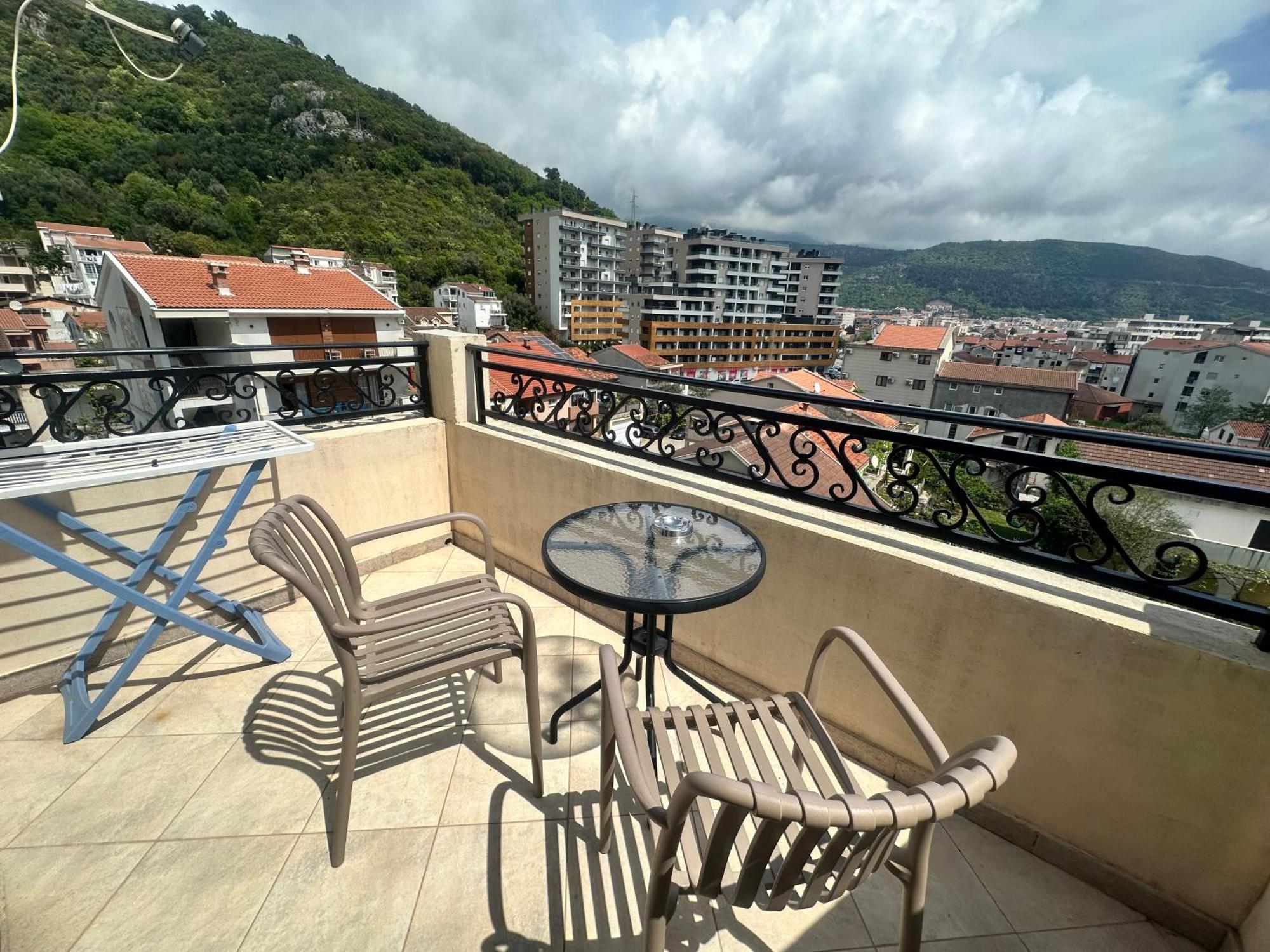 Apartments Manojlovic Budva Exterior photo