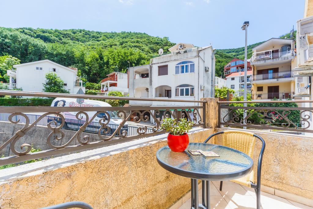 Apartments Manojlovic Budva Exterior photo