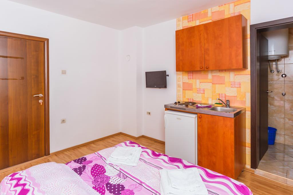 Apartments Manojlovic Budva Exterior photo